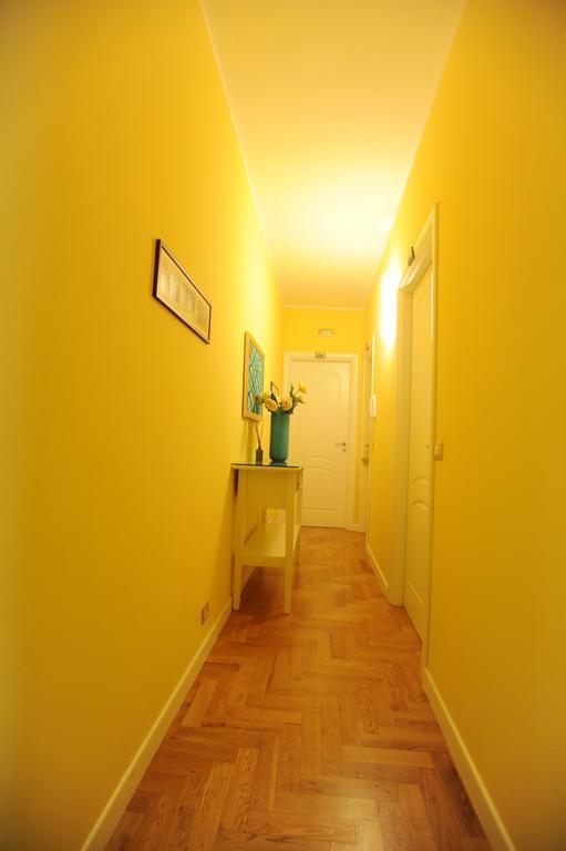 B&B Aurora Domus D'A-Mare ペザロ 部屋 写真